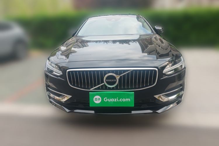 Used Volvo S90 2020 Facelift T5 Smart & Luxurious Edition
