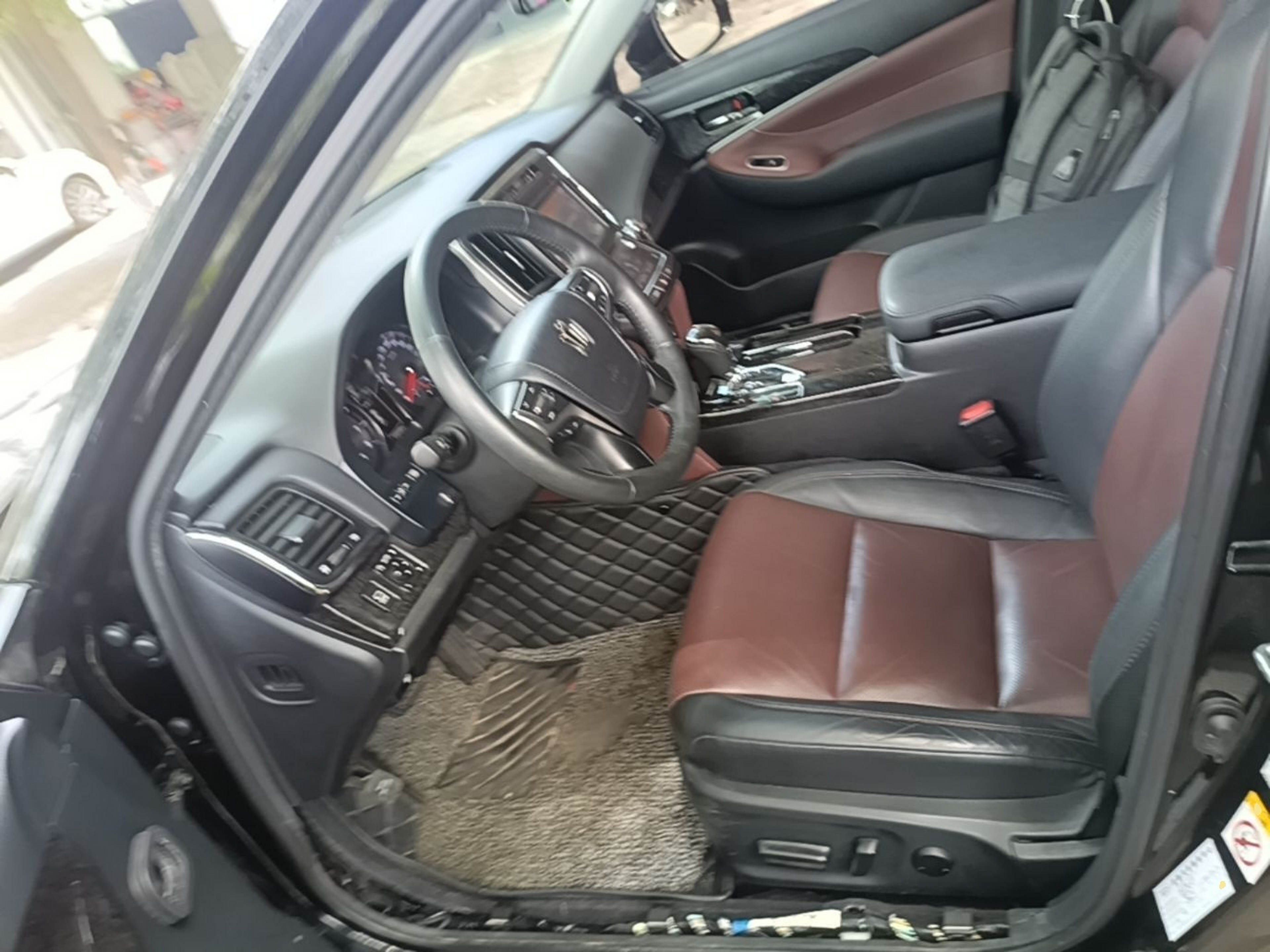 Interior delantero