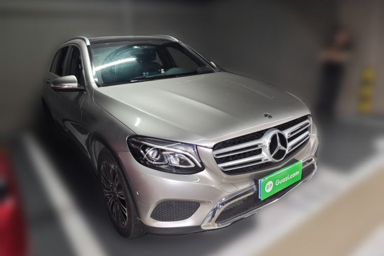 Used Mercedes-Benz GLC 2019 GLC 200 L 4MATIC Front Right 45 Deg