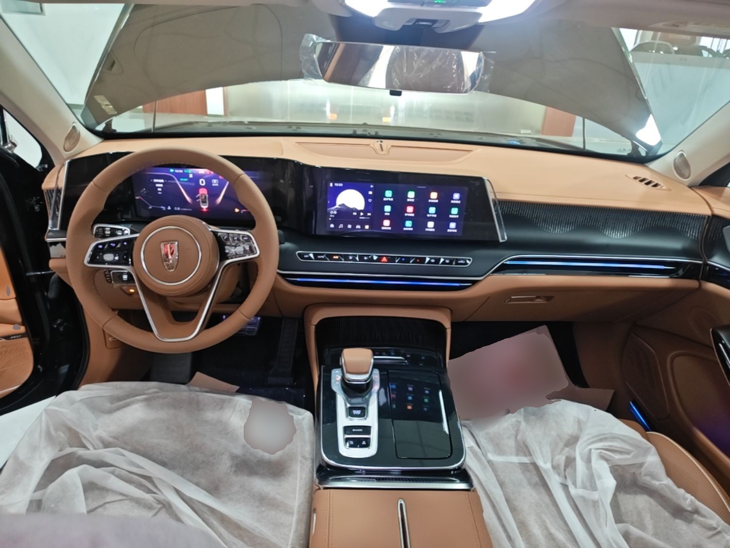 Hongqi H9 2025 Model Facelifted 2.0T Two-Wheel Drive Flag-Style Luxury Business Edition, 5 Seats - Chinese Trim Xiang — снимка 12