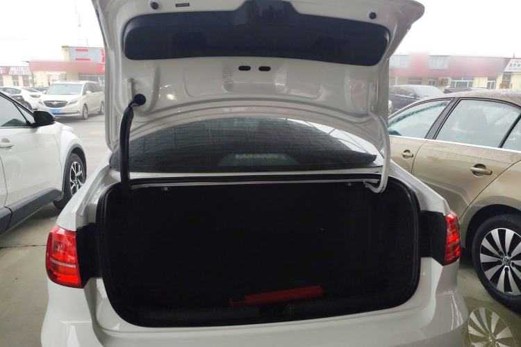 Used Volkswagen Sagitar 2018 280TSI DSG Ignite Edition Trunk