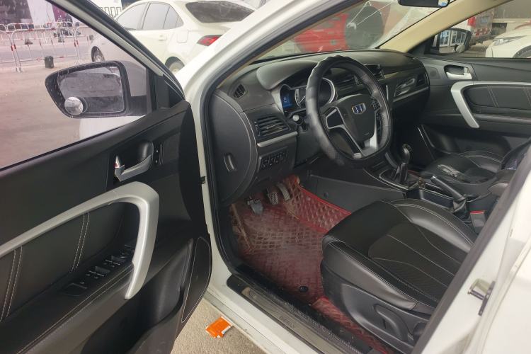 Used Geely Auto Emgrand 2017 Sedan Million Edition 1.5L Manual - Upward Version Driver Seat