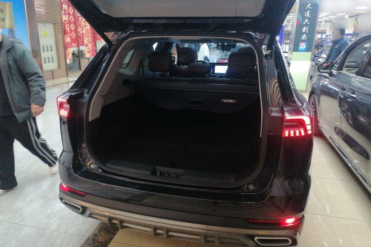 Used Chery Tiggo 8 PRO New Energy 2023 Champion Edition 1.5T 100km King's Version
