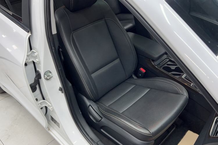 Used Hyundai Mistra 2016 1.6T Automatic Smart GLS
