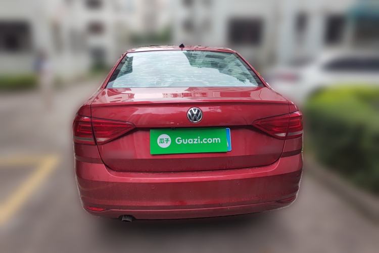 Used Volkswagen Lavida 2015 1.6L Automatic Fashion Edition
