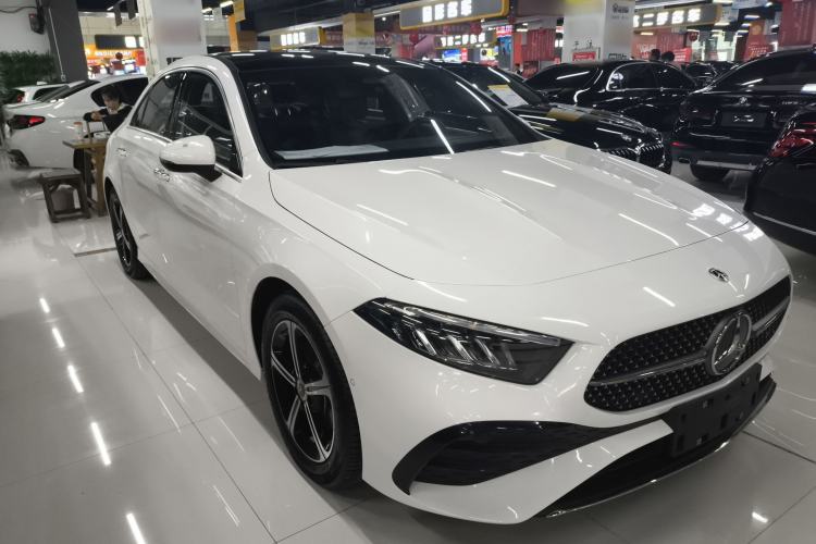 Used Mercedes-Benz A-Class 2023 A 200 L Fashion Model Front Right 45 Deg