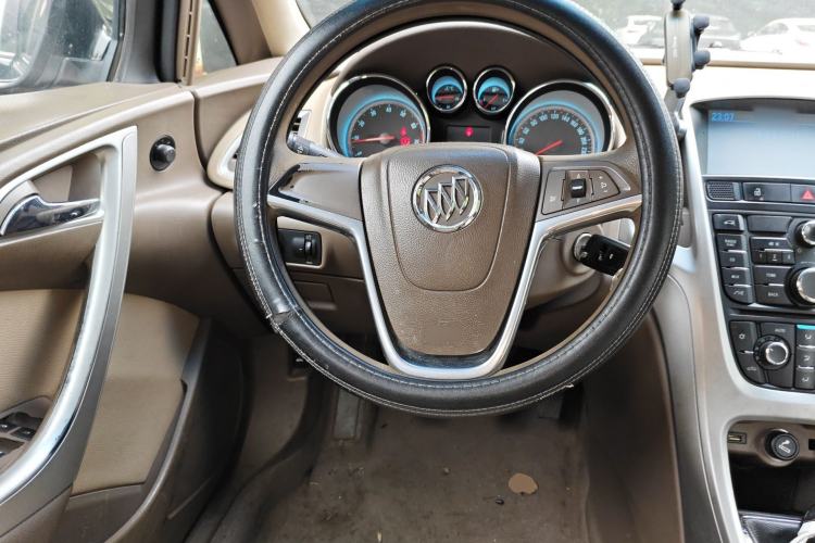 Used Buick GT 2012 GT 1.6L Manual Entry-Level Model Steering Wheel