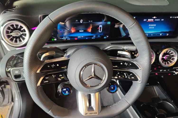 Used Mercedes-Benz A AMG 2024 Facelift AMG A 35 L 4MATIC Steering Wheel