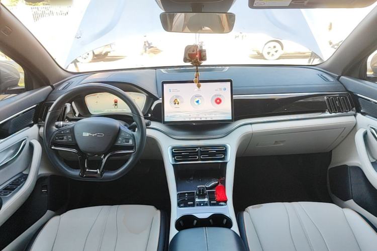 Used BYD Song PLUS New Energy 2024 Honor Edition EV 520km Luxury Model