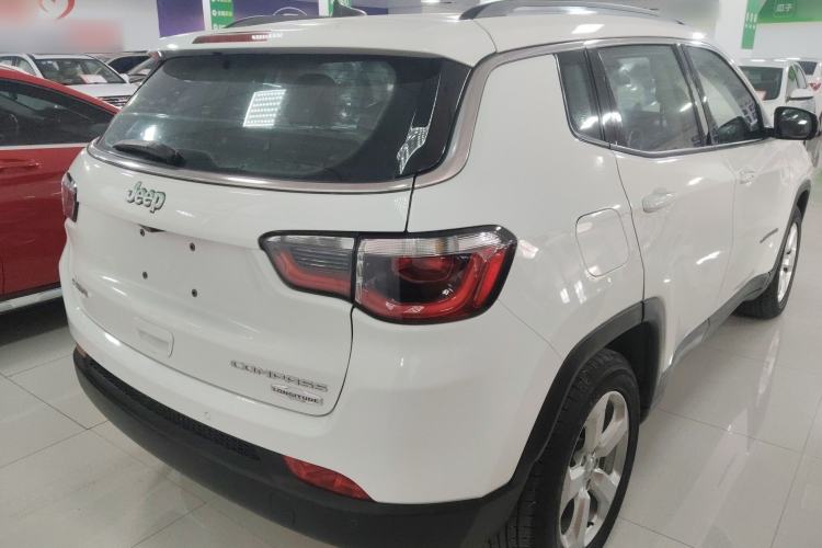 Used Jeep Compass 2017 200T Automatic Family Edition
