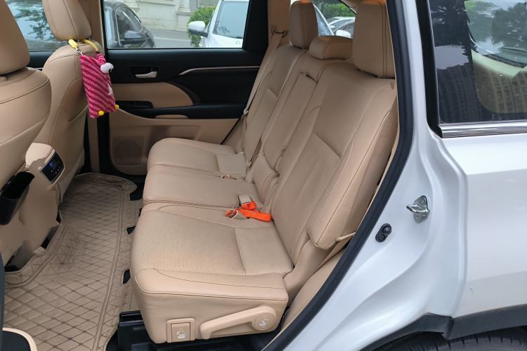 Used Toyota Highlander 2015 2.0T Four-Wheel Drive Ultimate Edition 7-Seater
