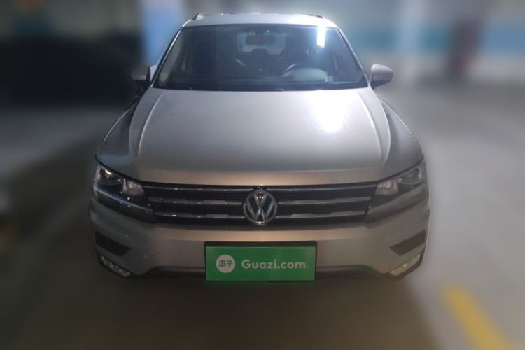 Used Volkswagen Tiguan L 2017 330TSI Automatic Two-Wheel Drive Luxury Edition
