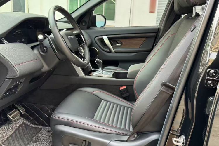 Used Land Rover Discovery Sport New Energy 2022 Facelifted P300e Plug-in Hybrid Electric Version Interior 3