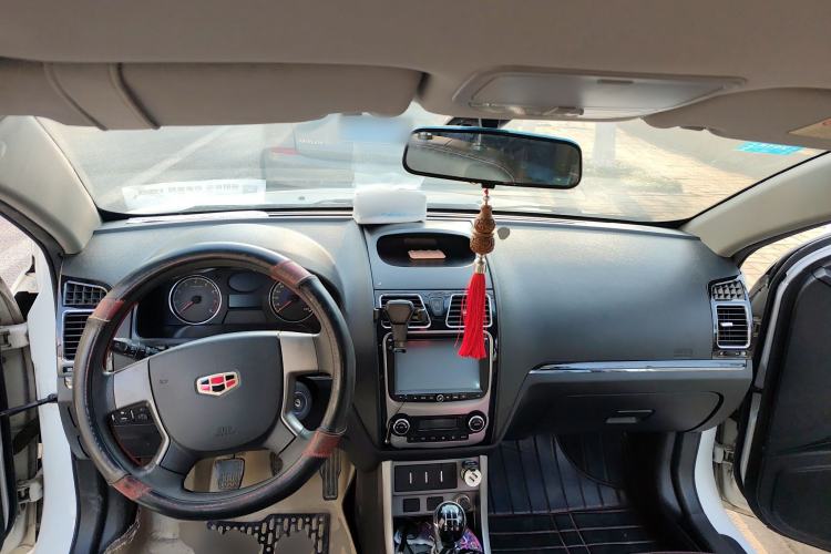 Used Geely Auto Classic Emgrand 2013 Hatchback 1.5L Manual Elite Model