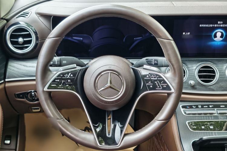 Used Mercedes-Benz E-Class 2023 E 300 L Luxury Model Steering Wheel