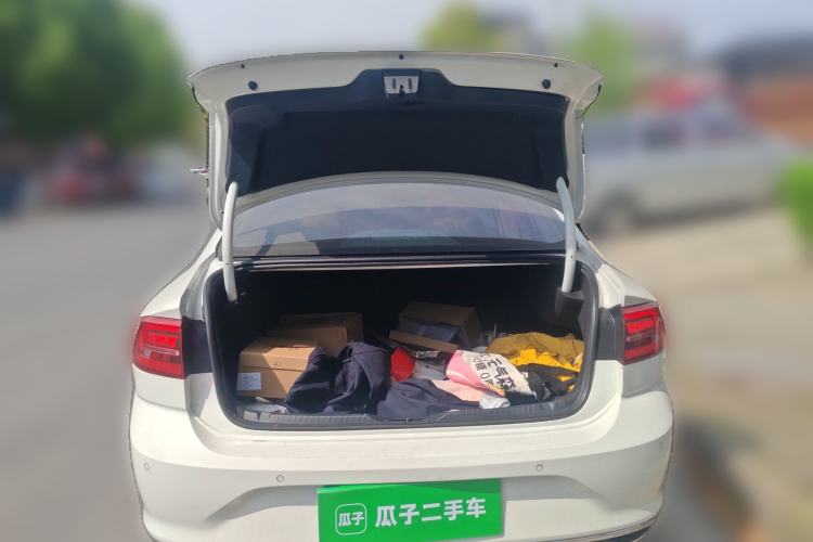 Used Volkswagen Lamando 2019 230TSI DSG Fashion Edition China V Standard Trunk