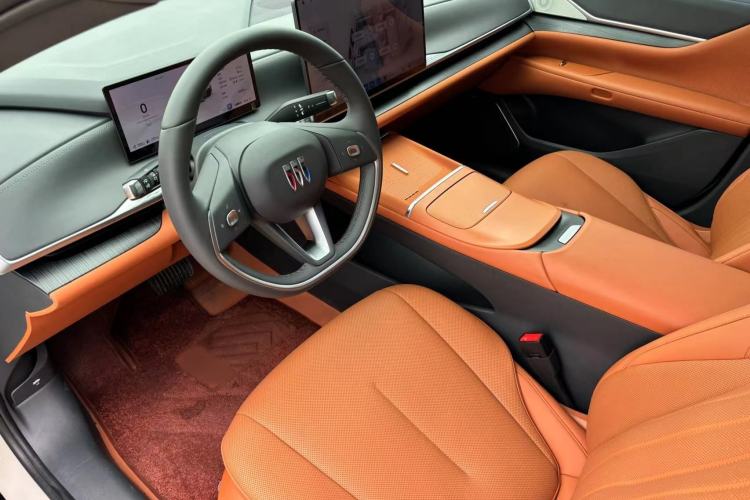 Used Buick L7 2025 Model Luxury Edition
