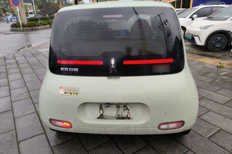 Used ORA White Cat 2022 Upgraded Model 305km Range Luxury Version Lithium-Ion Battery