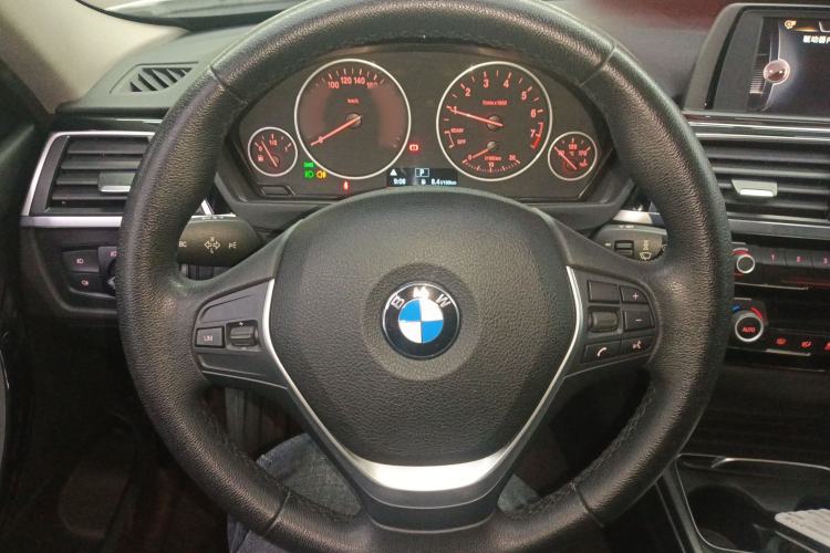 Used BMW 3 Series 2017 320Li Fashion Model
