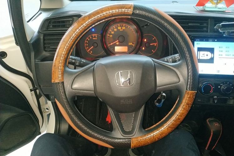 Used Honda Fit 2018 1.5L CVT Comfort Sunroof Version Steering Wheel