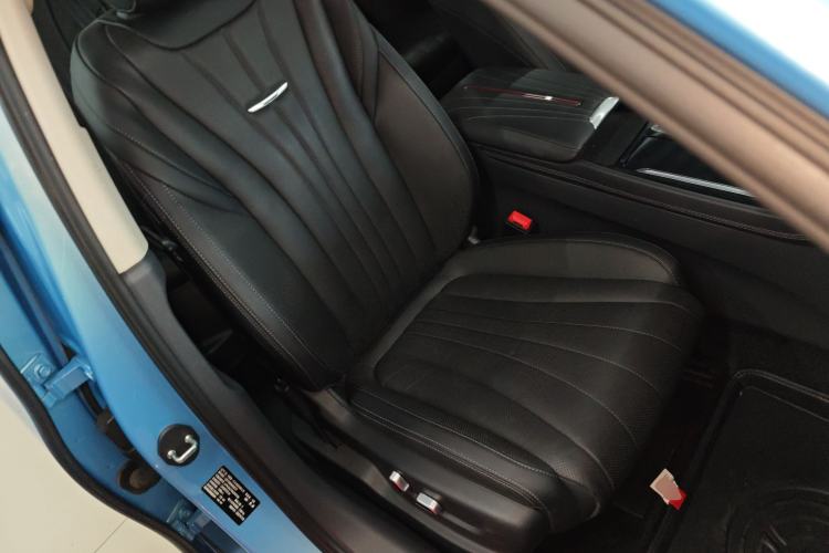 Used Hongqi H5 2023 1.5T HEV Smart Connect Flagship Edition