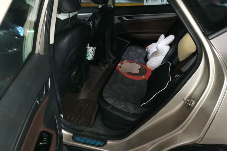 Used Geely Auto Emgrand GS 2017 Sport Edition 1.3T Automatic Smart Connectivity Model