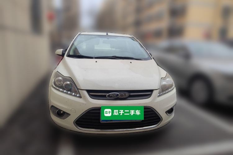 Used Ford Focus 2013 Sedan Classic 1.8L Automatic Fashion Edition
