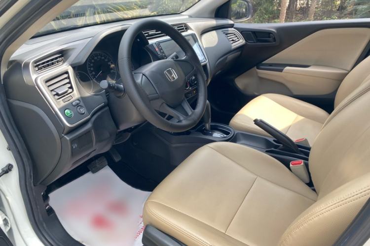 Used Honda City 2019 1.5L CVT Comfort Version Interior 3