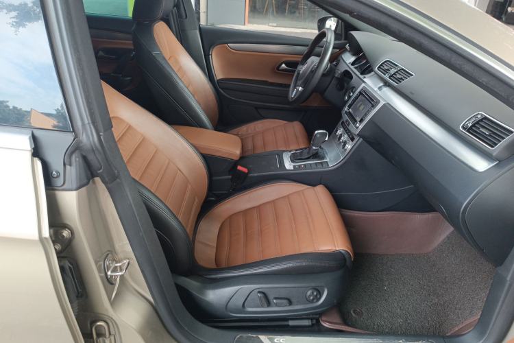 Used Volkswagen FAW-Volkswagen CC 2016 1.8TSI Luxury Model Right Front Seat