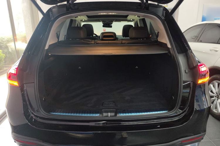 Used Mercedes-Benz GLE 2024 GLE 450 4MATIC Stylish Model Trunk