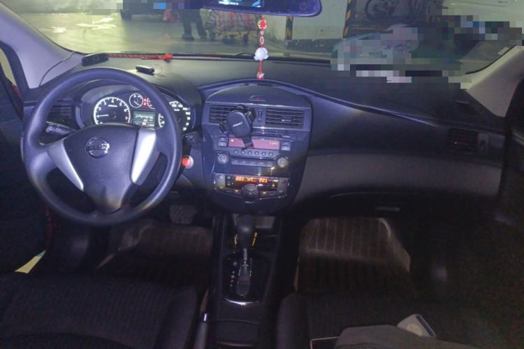 Used Nissan Tiida 2013 1.6L CVT Cool Cafe Edition