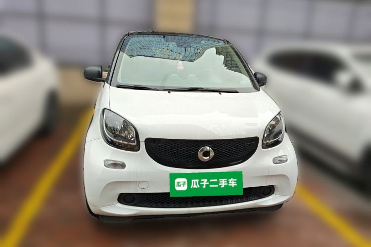 Used smart fortwo 2015 1.0L 52 kW Hardtop Passion Edition
