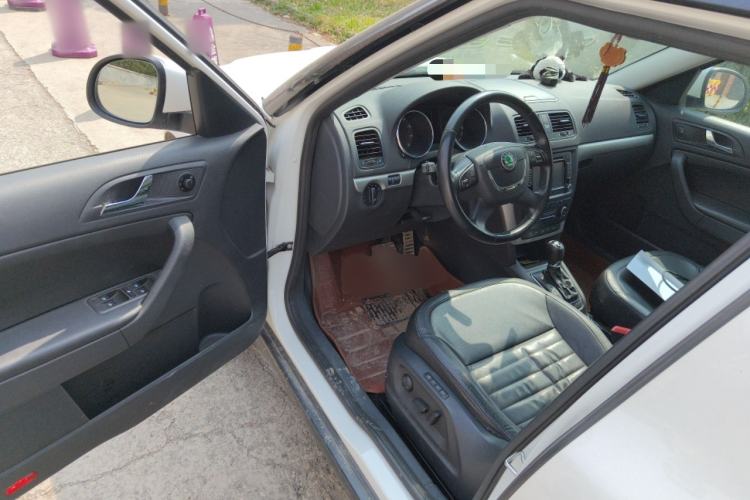 Used Skoda Yeti 2013 1.8T DSG Prestige Edition