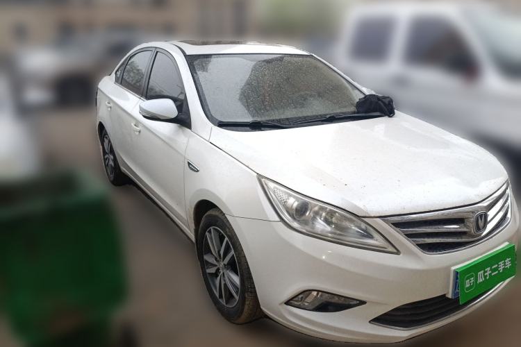 Used CHANGAN Eado 2015 1.6L Manual Luxury Model China IV Standard Front Right 45 Deg