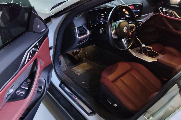 Used BMW i4 2022 eDrive40
