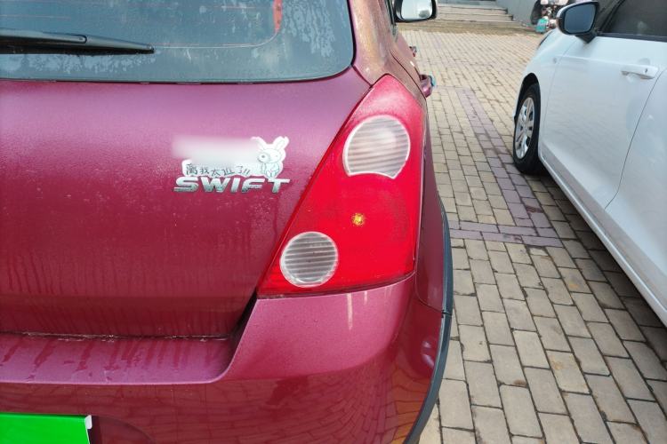 Used Suzuki Swift 2013 1.5L Automatic 20th Anniversary Limited Edition Exterior 6