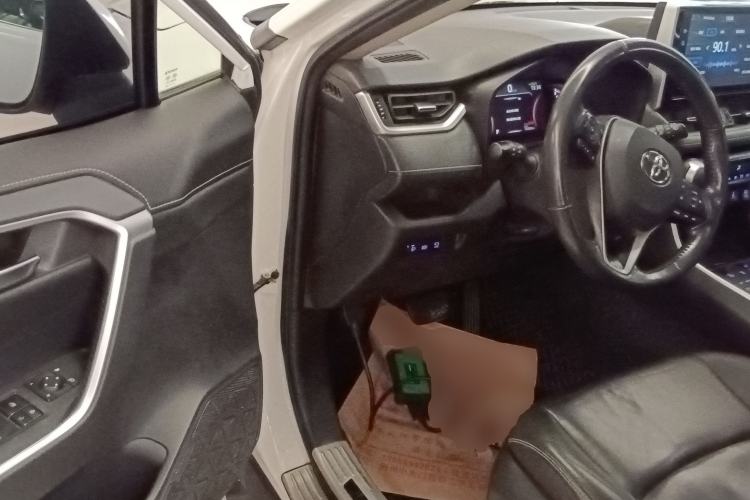 Used Toyota RAV4 2020 2.0L CVT Two-Wheel Drive Prestige Edition