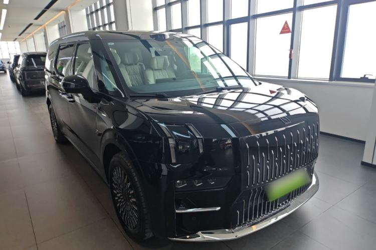 Used Zeekr 009 2024 7-Seater Walk-Through Version Four-Wheel Drive 108 kWh Front Right 45 Deg