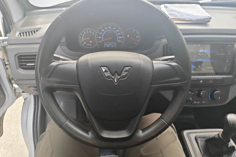 Used Wuling Rongguang New Truck 2019 1.8L Double-Cab China VI Standard LJ479Q6 Steering Wheel