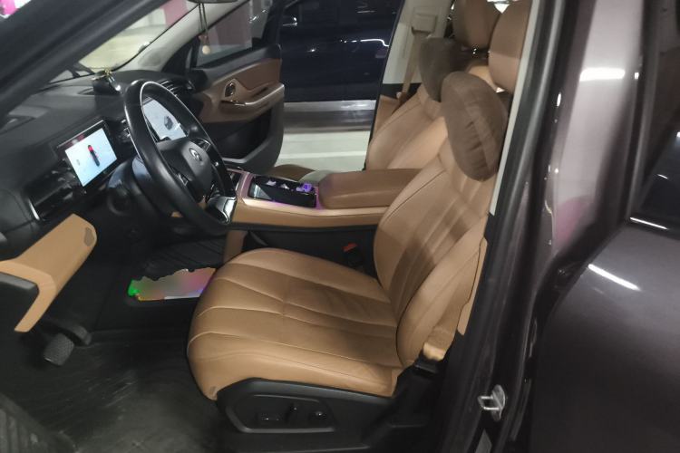 Used Nio ES8 2018 355 km Base Version 6-Seater Edition