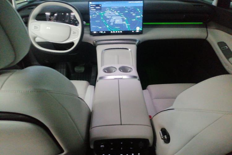 Used XPeng X9 2024 702 Ultra-Long Range Pro