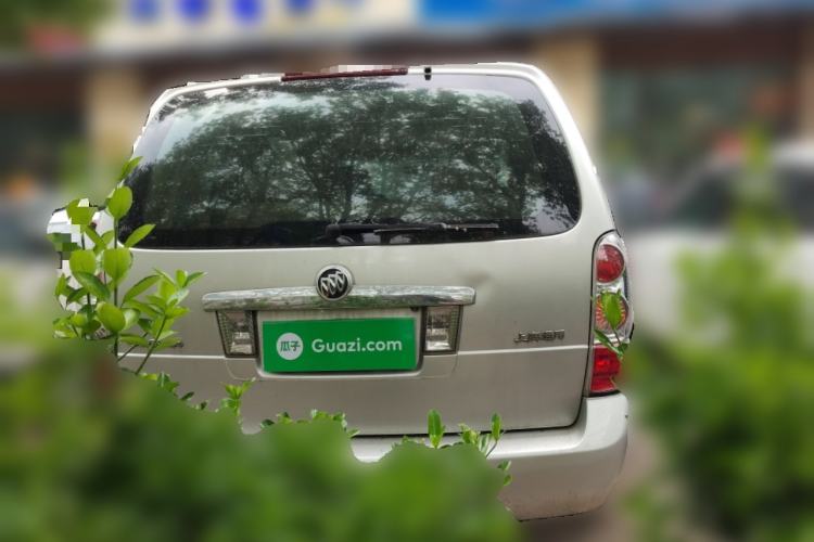 Used Buick GL8 2014 2.4L Classic Edition