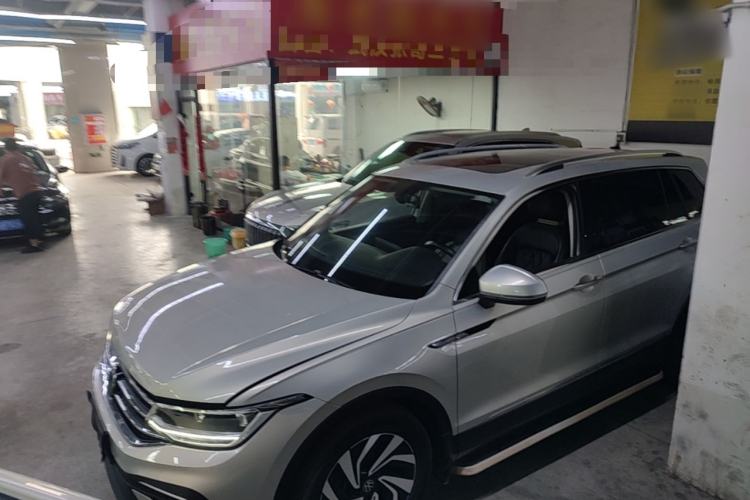 Used Volkswagen Tiguan L 2022 330TSI Automatic Two-Wheel Drive Smart Edition