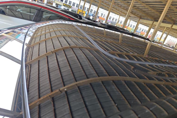 Used Lynk & Co 08 EM-P 2025 220 km All-Wheel-Drive Performance Halo
