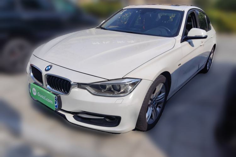 Used BMW 3 Series 2013 320i Sport Design Package