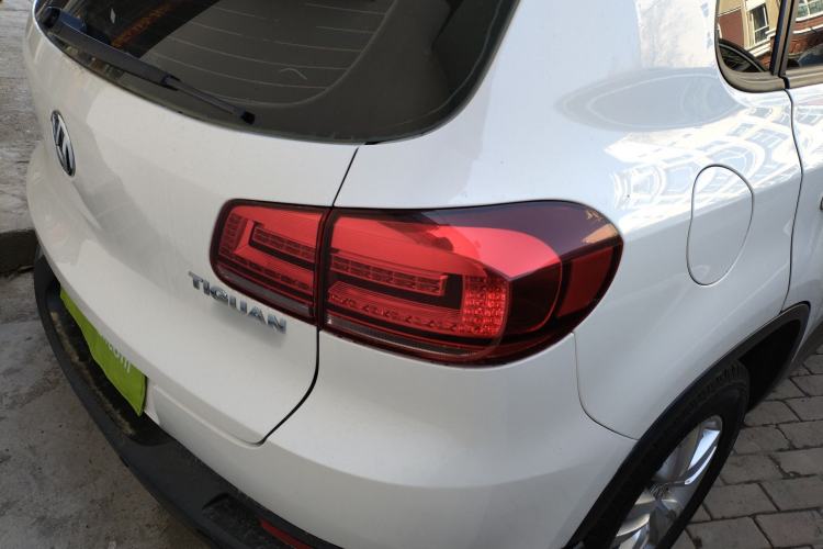 Used Volkswagen Tiguan 2016 300TSI Automatic Two-Wheel Drive Trend Edition Right Rear Taillight