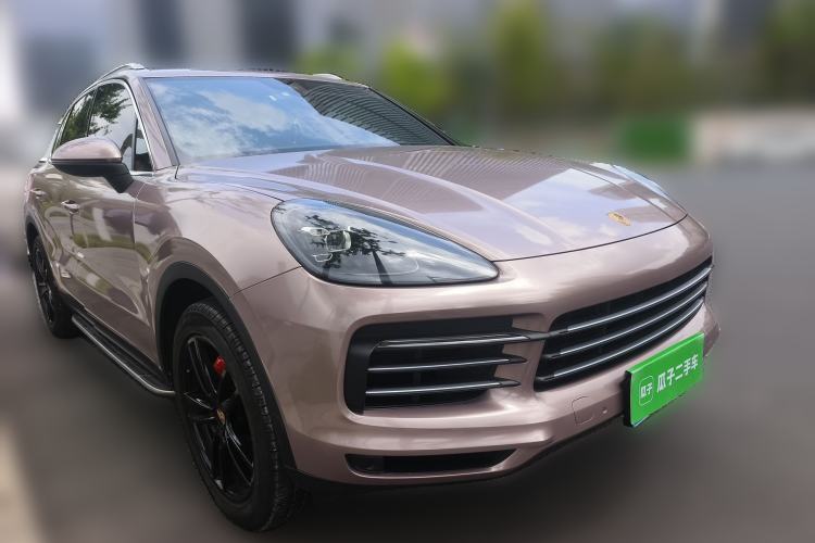 Used Porsche Cayenne 2019 Cayenne 3.0T Front Right 45 Deg