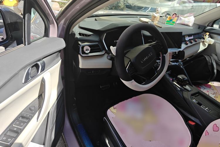 Used Lynk & Co 06 2021 1.5T Shero Pink Special Edition