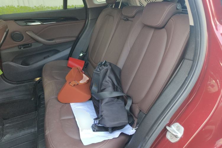 Used BMW X1 2020 sDrive25Li Leading Model
