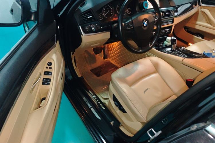 Used BMW 5 Series 2013 520Li Elegant Edition Driver Seat